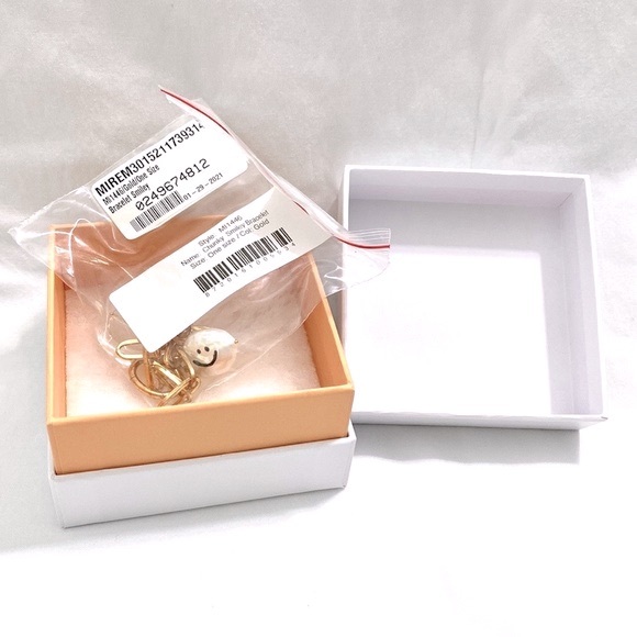 MAISON IREM 18K Vermeil Freshwater Cultured Pearl Chunky Smiley Bracelet - Picture 17 of 17